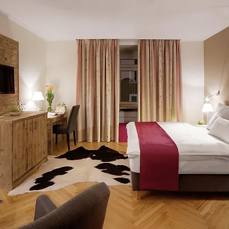 Hotel Alpen 4*