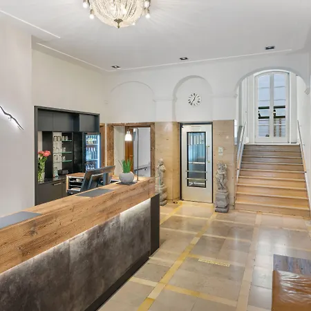Hotel Alpen Munique