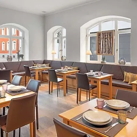 Alpen Hotel 4*