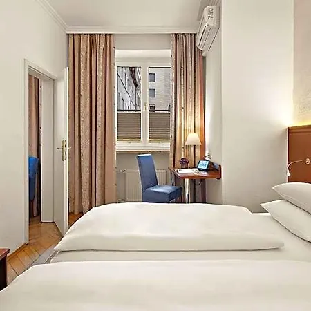 Hotel Alpen 4*
