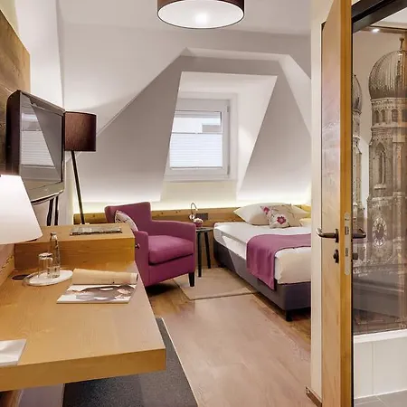 Alpen Hotel Munich